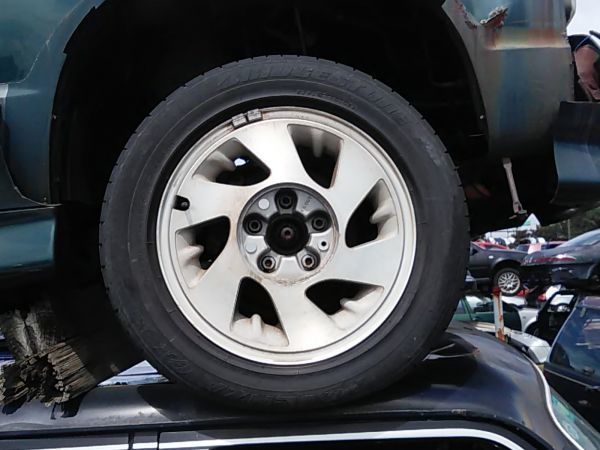 中古】□GMC タイフーン 純正 ホイール 4本 ホイル キャップ 4枚