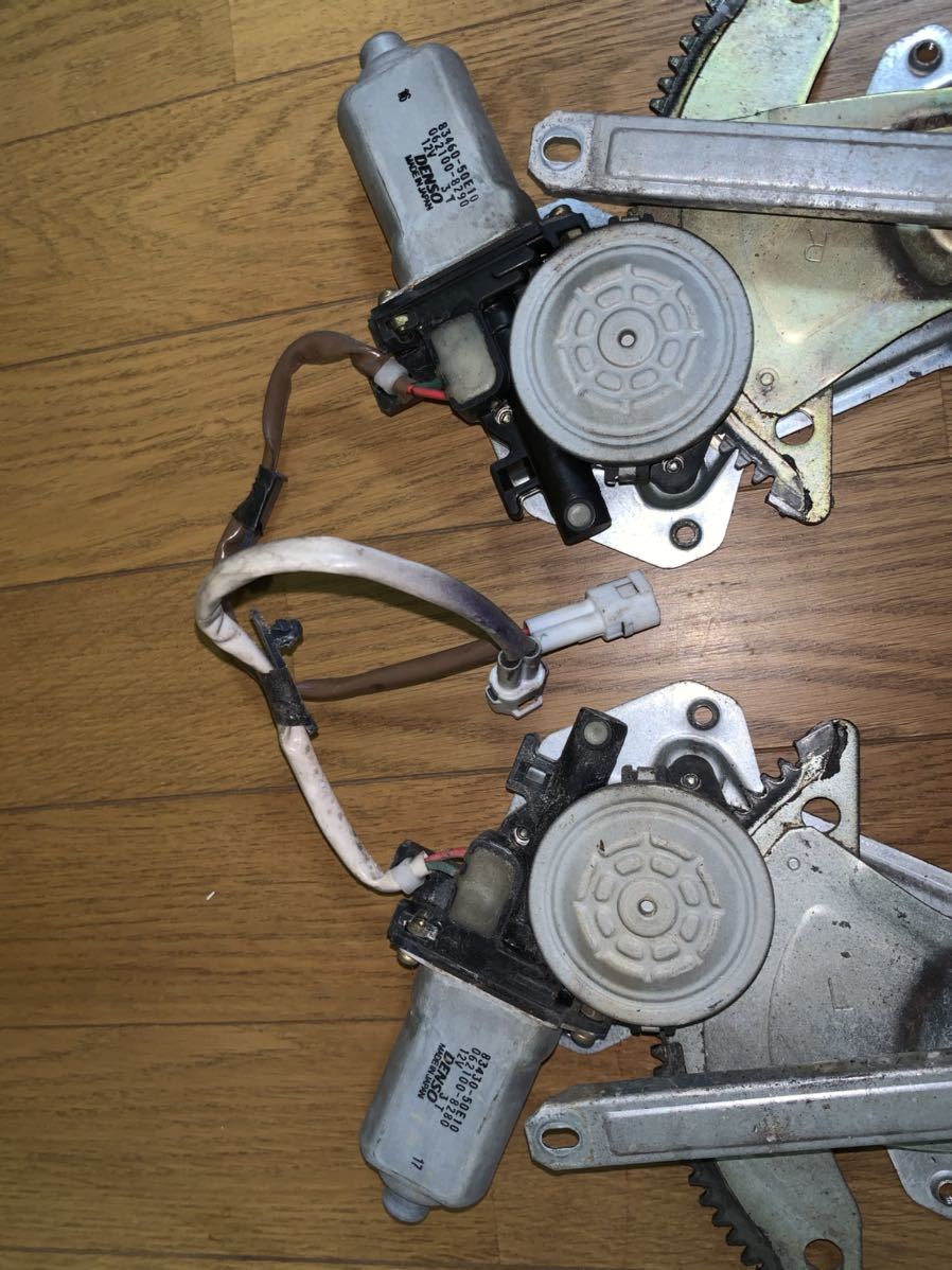 スズキ アルトワークス HA21S パワーウィンドウレギュレータ 左右ドア