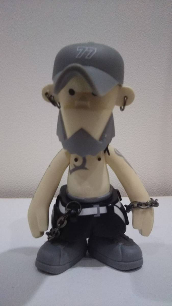 MICHAEL LAU 6INC ORIGINAL TATOO GARDENER VINYL FIGURE TOY