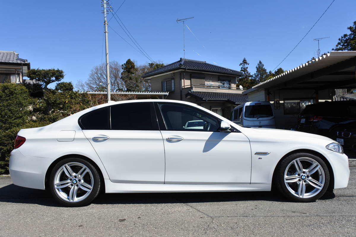 BMW F10 後期LCIモデル 523d Mスポーツ OP多数 ブラックレザー ACC