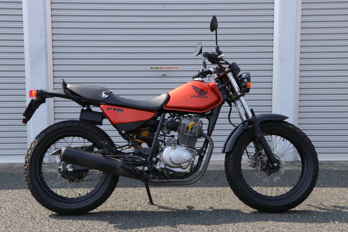 個人出品/FTR223/2007年式/7100km/ノーマル/キャンディブレイズ