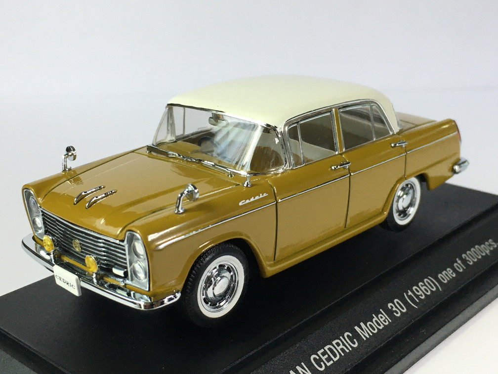 エブロ 1⁄43 日産セドリック モデル30 1960年 ブラウン EBBRO