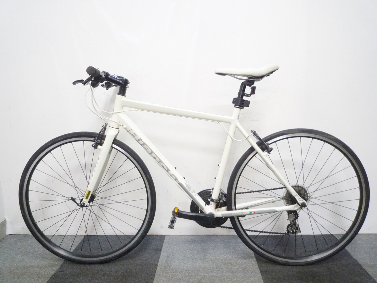 クロスバイク ビアンキ ローマ3 アルミフレーム 700×38C 3×8 54cm 白