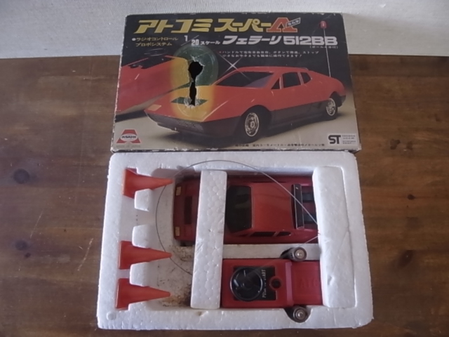 アトコミスーパーラムダフェラーリ512BB 1/20スケールラジコン