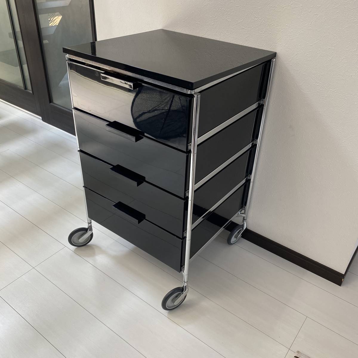 カルテル　Kartell モビル6（引出し6段）MOBIL6　グリーン モビル6（引出し6）｜Kartell｜カルテルオフィシャルサイト
