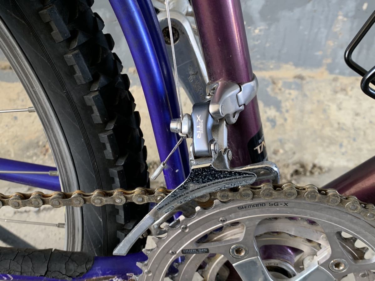 □Shimano XTR FD-M901 φ28.6 3s□シマノ フロントディレイラー yeti