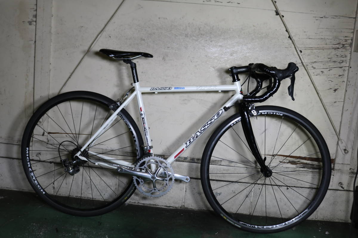 BASSOのフォーク 最も安い BASSOのフォーク