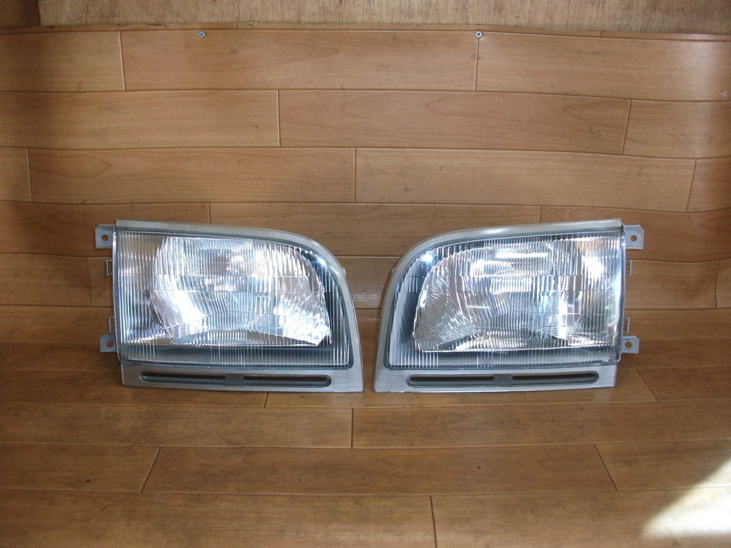 S210P S200P ハイゼット 純正 ヘッドライト ランプ 左右 KOITO 100