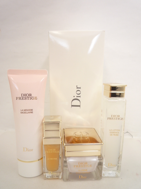 新品 新品 Christian Dior クリスチャン ディオール Prestige プレステージ 基礎化粧品セット ポーチ付き 洗顔 化粧水 美容液 クリーム Lct65 の落札情報詳細 ヤフオク落札価格情報 オークフリー スマートフォン版