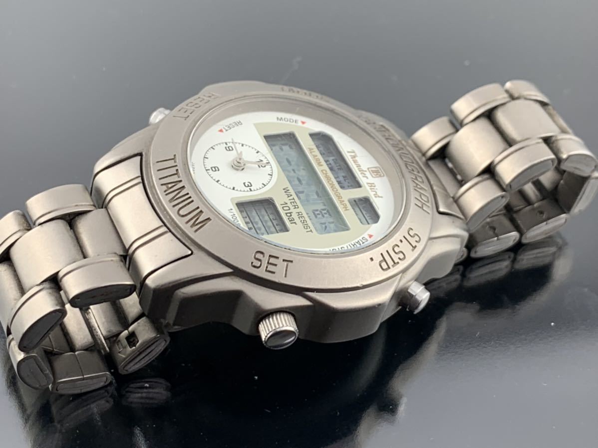 [A137]1円～☆メンズ腕時計アナデジ シチズン CITIZEN サンダーバード チタン CC85-A42586 動作品の落札情報詳細 ...