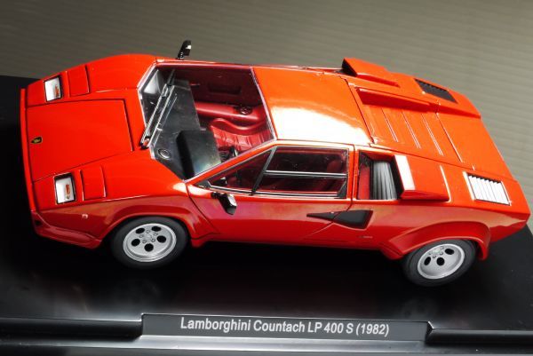 1/24 FABBRI metro ランボルギーニ カウンタック LP400 S 1982の