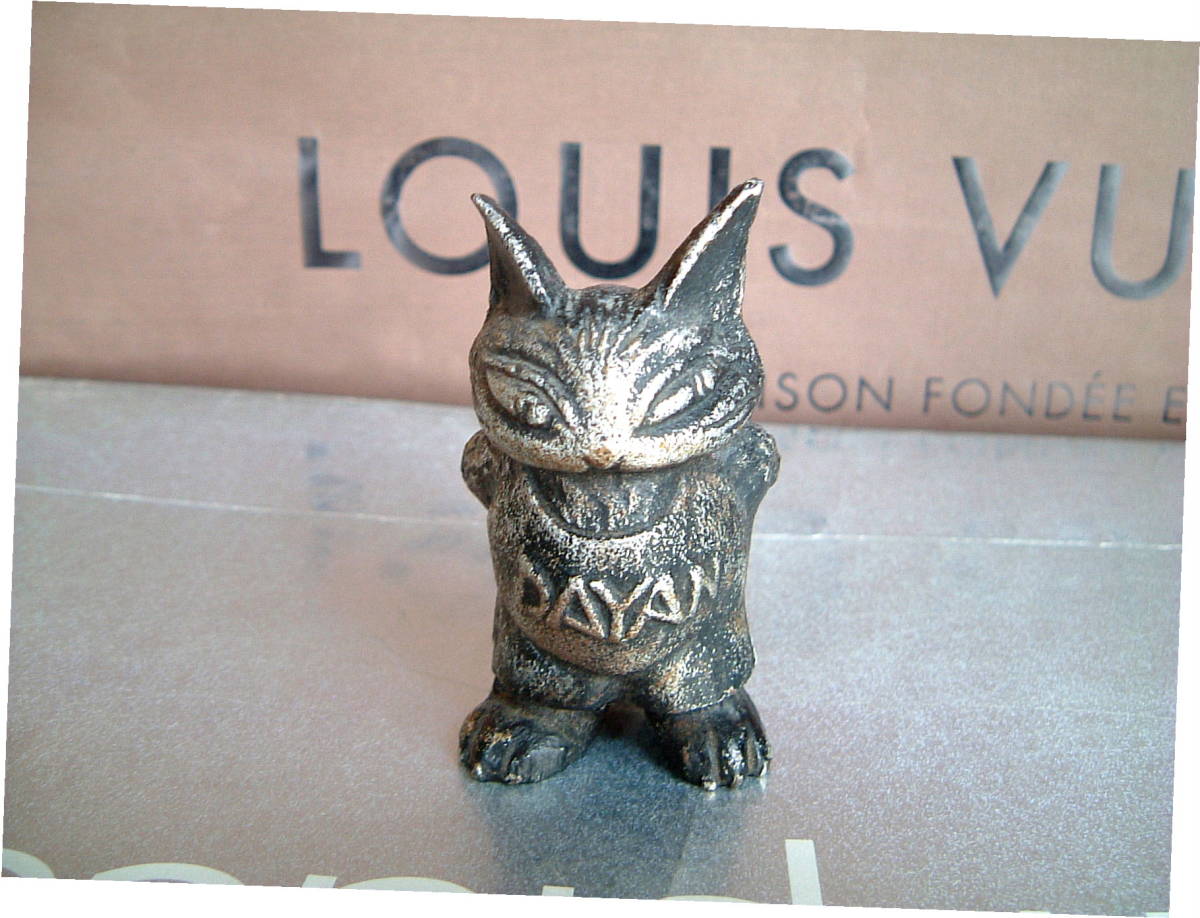 レア 廃盤 わちふぃーるど ダヤン 文鎮 ペーパーウェイト メタル フィギア 猫 キャット Cat にゃんにゃん の落札情報詳細 ヤフオク落札価格情報 オークフリー スマートフォン版