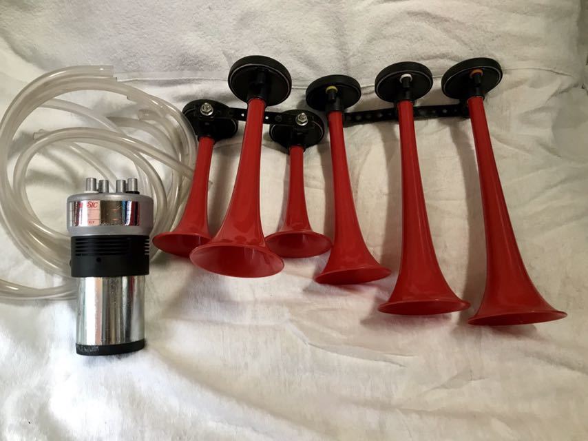 当時物ミュージックホーン4連ラッパ街道レーサー