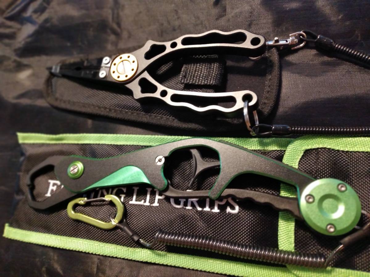 史上最も激安 限定カラー最強ブラックフィッシュグリップ アートデザインブラックフィッシングプライヤーセット カラナビ付 専用ケーススパイラルコード アクセサリー Ceim Cl