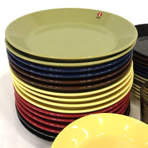 イッタラ ティーマ Teema ボウル 黒 黄 茶 他 お皿 プレート グラス 等 食器 セット Iittala の落札情報詳細 ヤフオク落札価格情報 オークフリー スマートフォン版