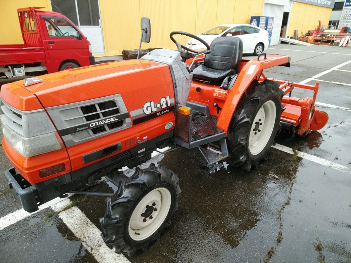 長野発 10 000円スタート クボタ トラクター Gl21 ロータリーrl14g 656時間 売り切り Spnouki の落札情報詳細 ヤフオク落札価格情報 オークフリー スマートフォン版