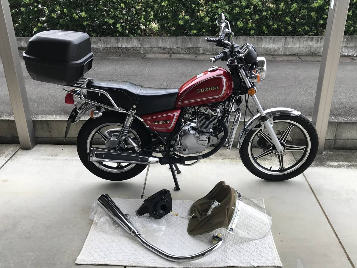 当時アサヒ風防 希少 メッシュ入 GN125 cb125Tバブ gn125 風防 個人出品 GN125-2F 美品・GIVIボックス 旭風防 国産タイヤ