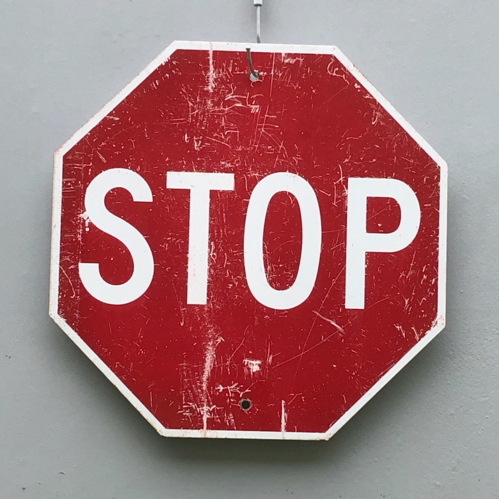 USA STOP看板（☆U.S.A. ROAD SIGN ☆ SCHOOL BUS STOP AHEAD