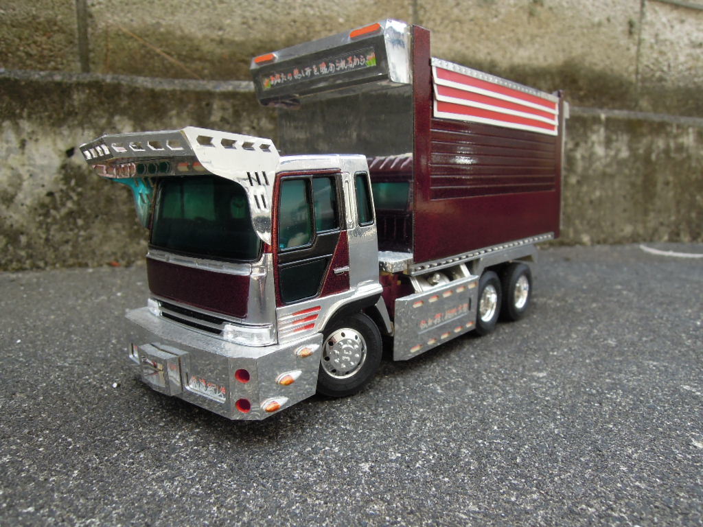 アオシマ 1/32 日野プロフィア ダンプ 改造多数 ベース車 送料込の落札