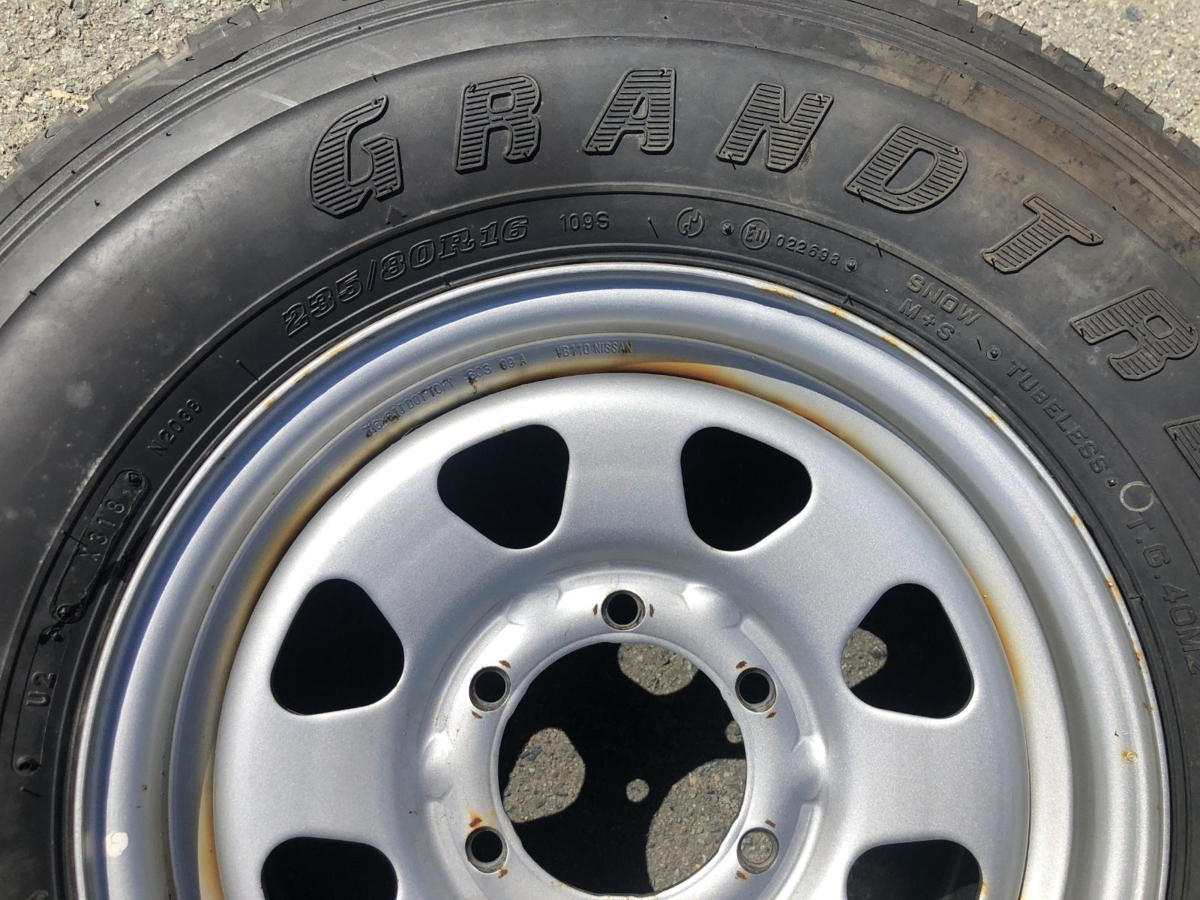 日産 サファリ 純正スチールホイール/タイヤ4本 235/80R16