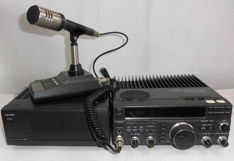 八重洲無線　FT-102S (100w改) YAESU FT102S 100W改造 YAESU ヤエス HF ALL MODE トランシーバー FT