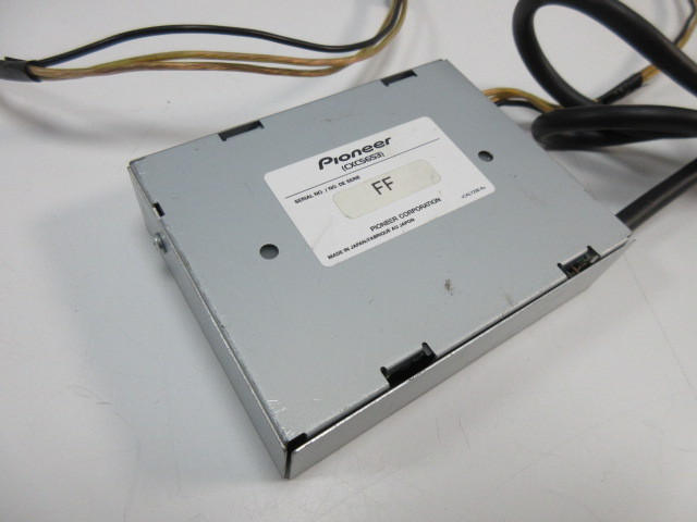 Pioneer カロッツェリア AVH-P90DVA用 電源ボックス CXC5653 本体のみ