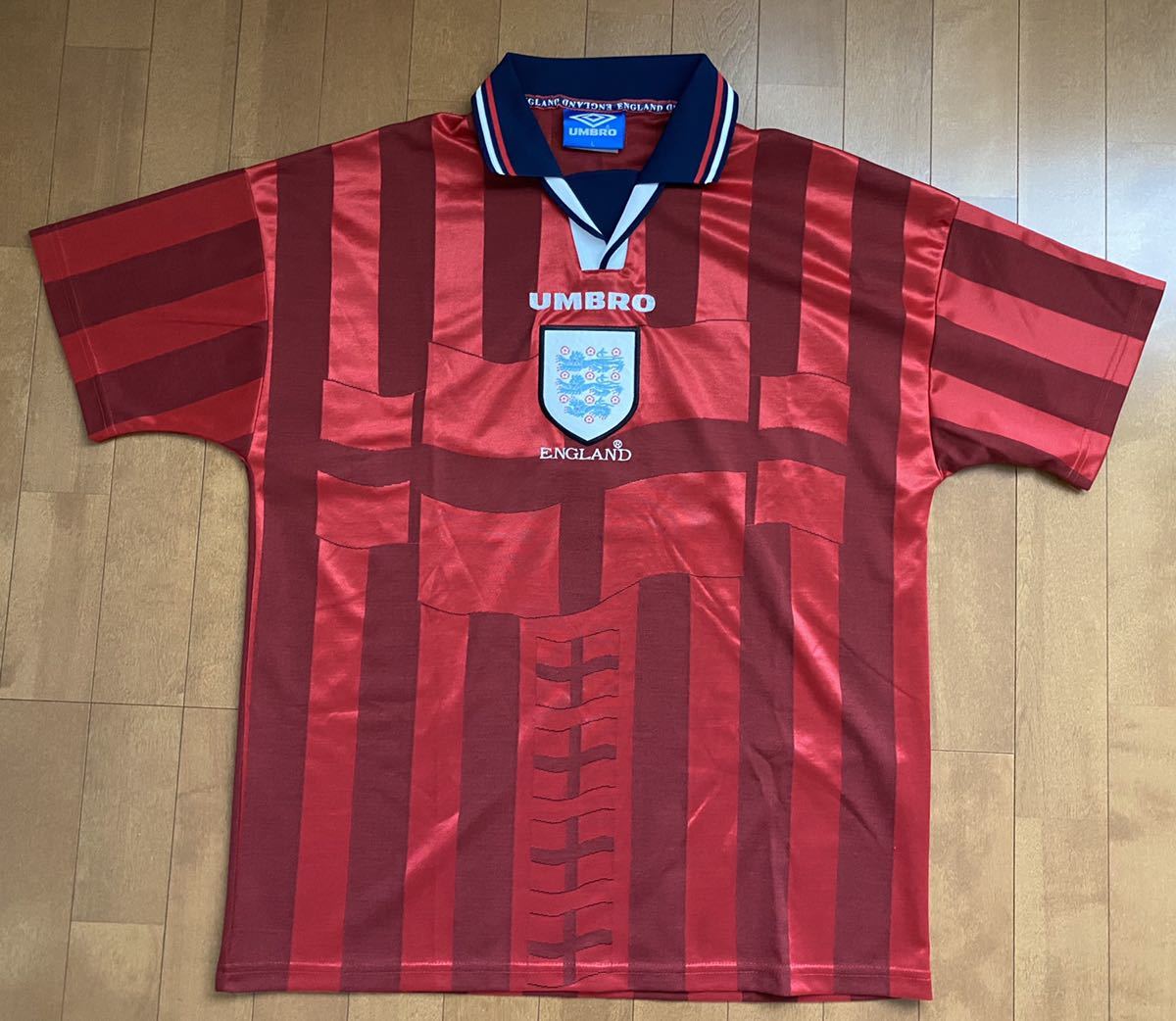 Umbro 98 00 イングランド 代表 アウェイ ユニフォーム ベッカム シアラー オーウェン スコールズ インス ネヴィル アンブロ フランスw杯 の落札情報詳細 ヤフオク落札価格情報 オークフリー スマートフォン版