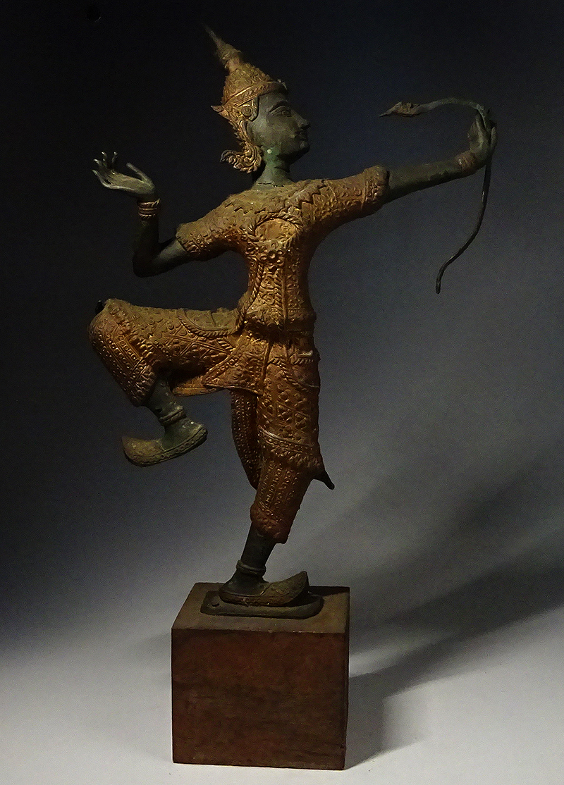 緑屋i□ タイ仏教美術 銅製 アルジュナ像 カルナ像 台付 高約45.4cm