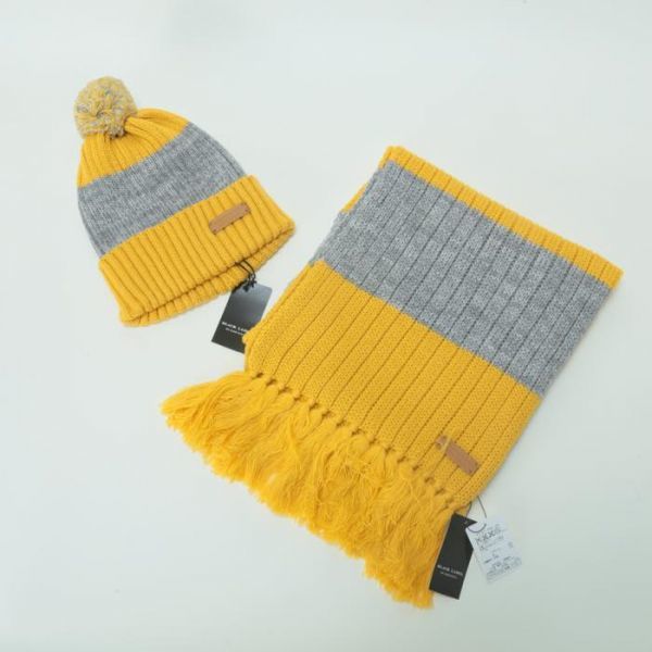 未使用】バーバリーブラックレーベル ニット帽☆ BURBERRY BLACK LABEL