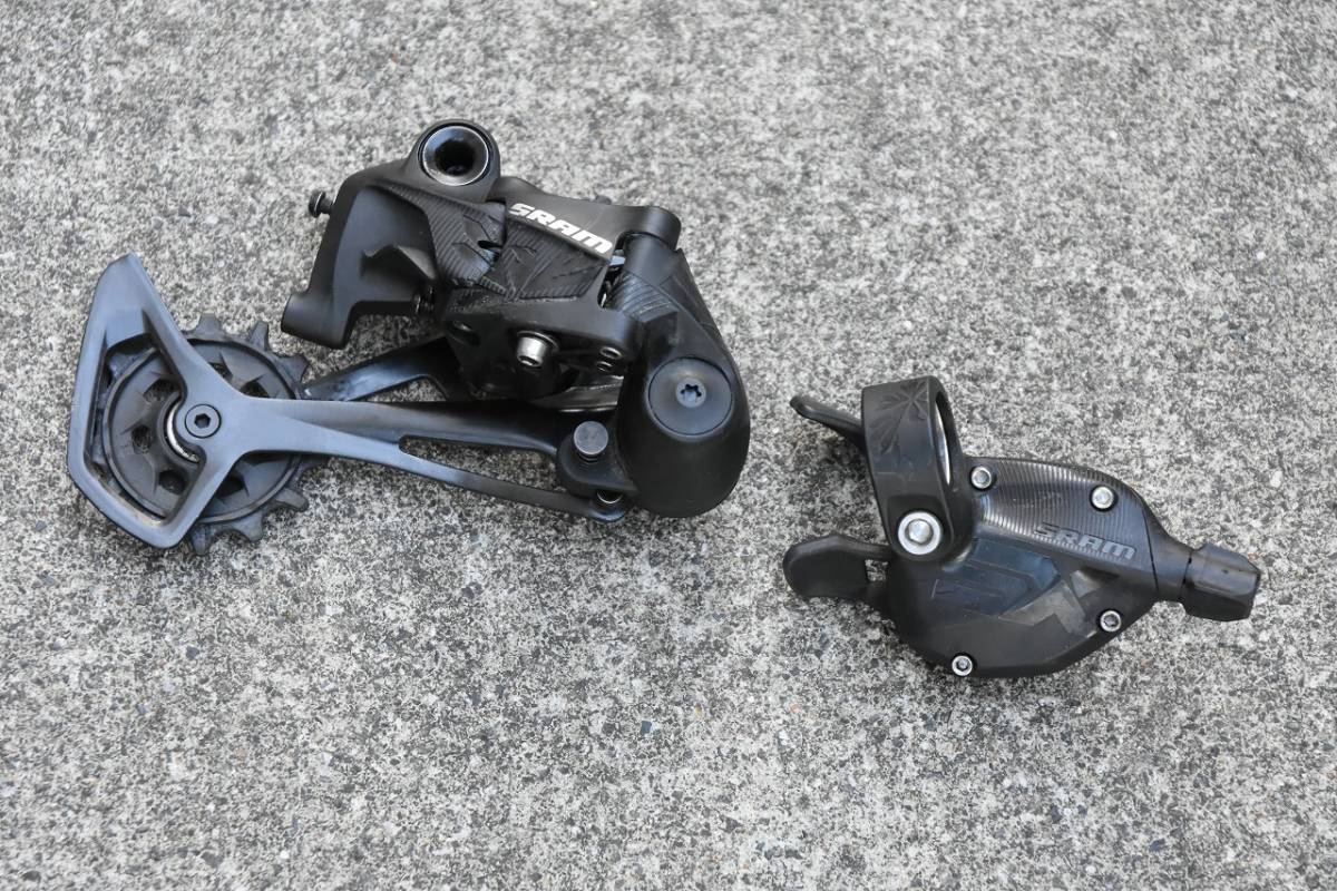 Sram SX リアディレイラーとシフター 12速