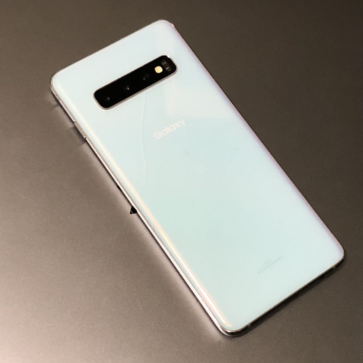 Samusng Galaxy S10 128gb ホワイト Simフリー サムスンスマホ ギャラクシース 安い値段 の落札情報詳細 ヤフオク落札価格情報 オークフリー スマートフォン版