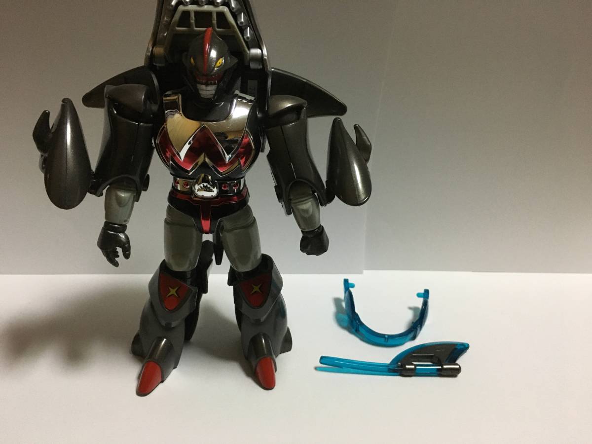 ビーロボカブタック シャークラー トンデモジョーズ 合金ダイキャスト