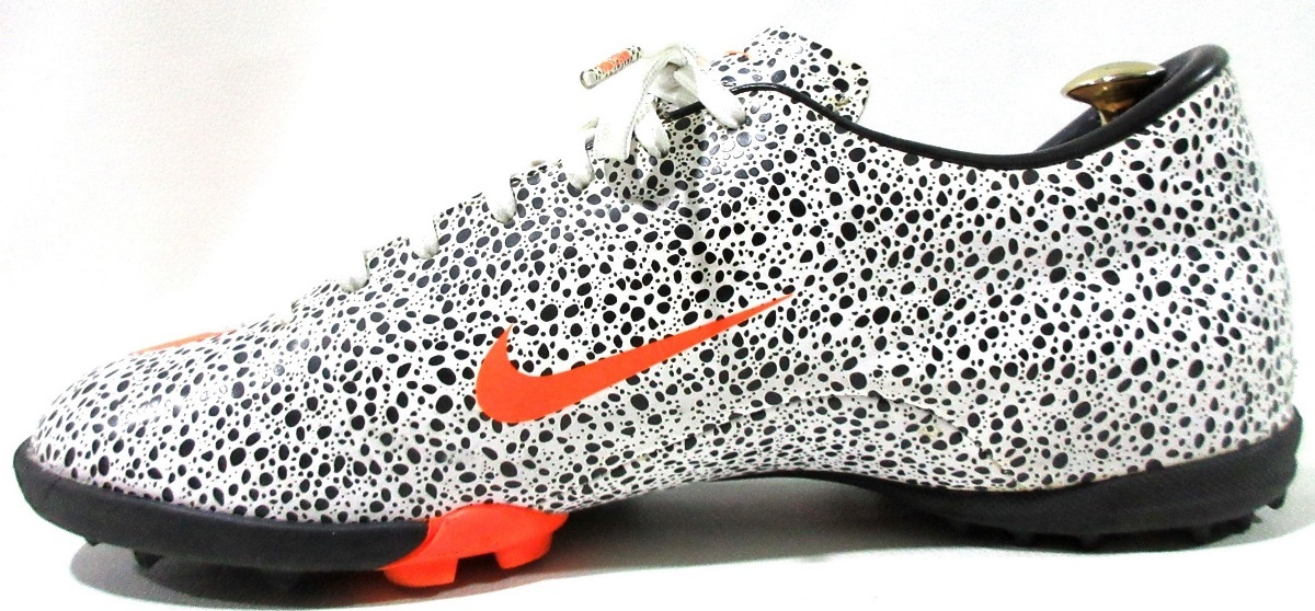 クリスティアーノ・ロナウド着用モデル NIKE ナイキ マーキュリアル