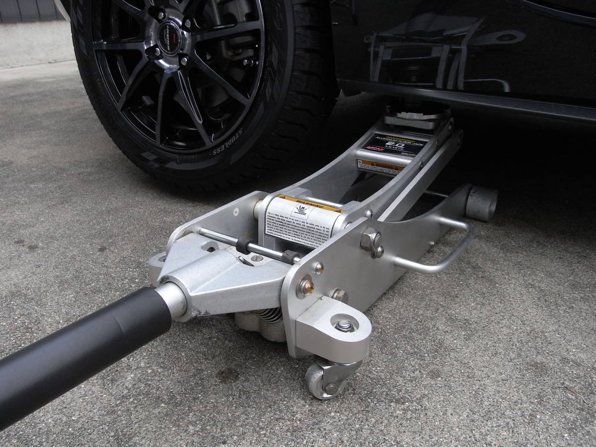 Arcan 低床 油圧式 2トン 2t フロアジャッキ アルカン ガレージジャッキ 2 0ton Aluminum Service Jack ジャンク の落札情報詳細 ヤフオク落札価格情報 オークフリー スマートフォン版