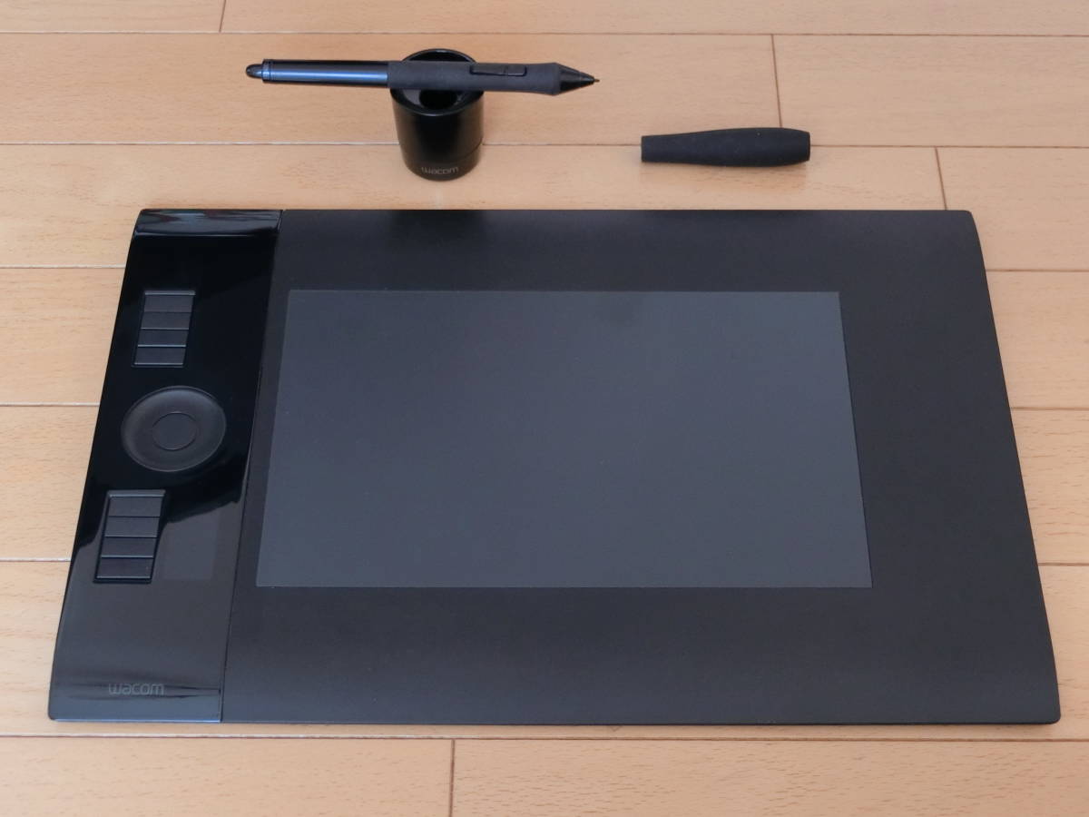 Wacom ペンタブレット Intuos4 Small （型番：PTK-440/K0）