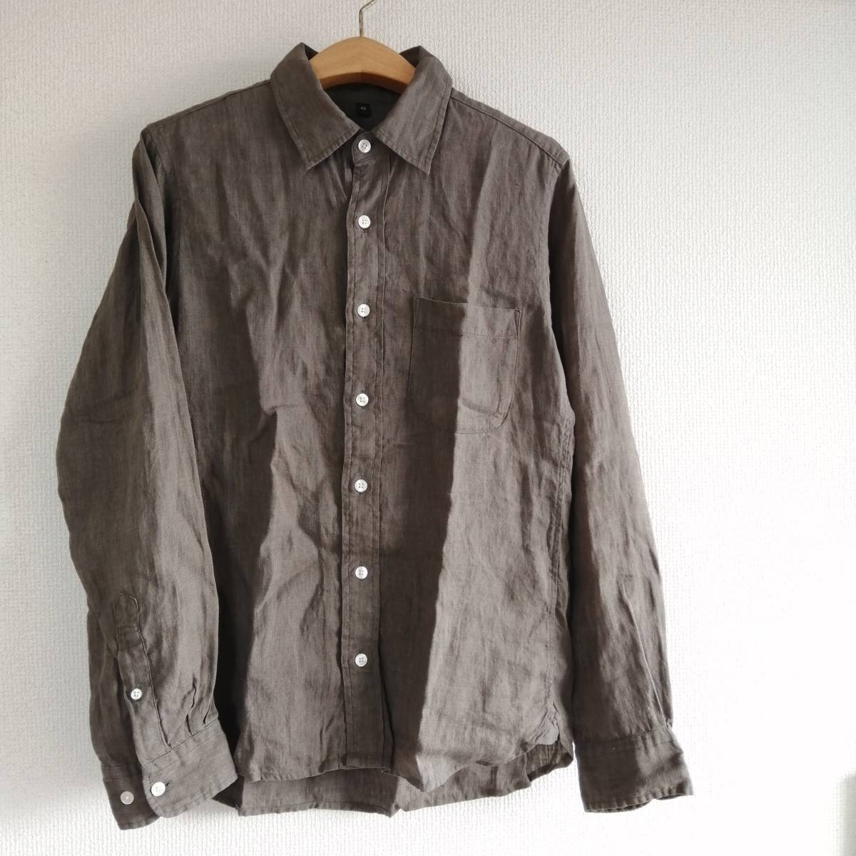 無印良品 Muji 長袖シャツ リネンシャツ オリーブグリーン メンズxs 麻 無地シャツ レディース兼用 の落札情報詳細 ヤフオク落札価格情報 オークフリー スマートフォン版