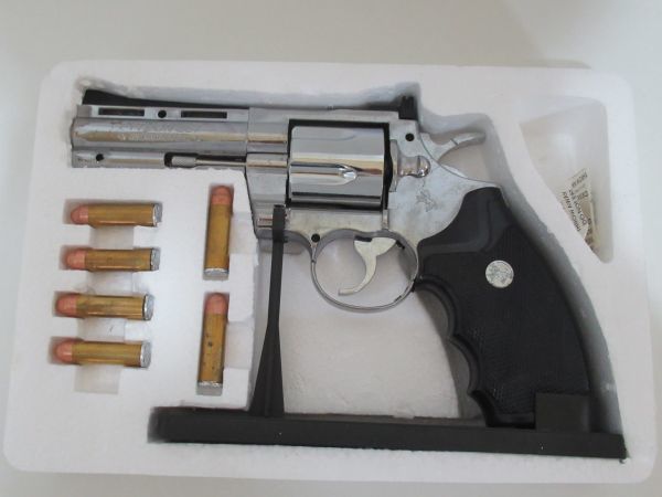 返品交換不可 コルト パイソン 357 マグナム ターボライター 次元 ガスライター Terminalesmedellin Com