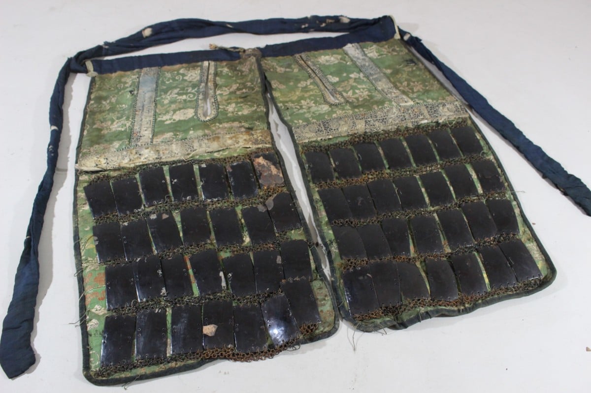 江戸期 時代物の籠手・佩楯・脛当3点セット Yahoo!オークション - 籠手