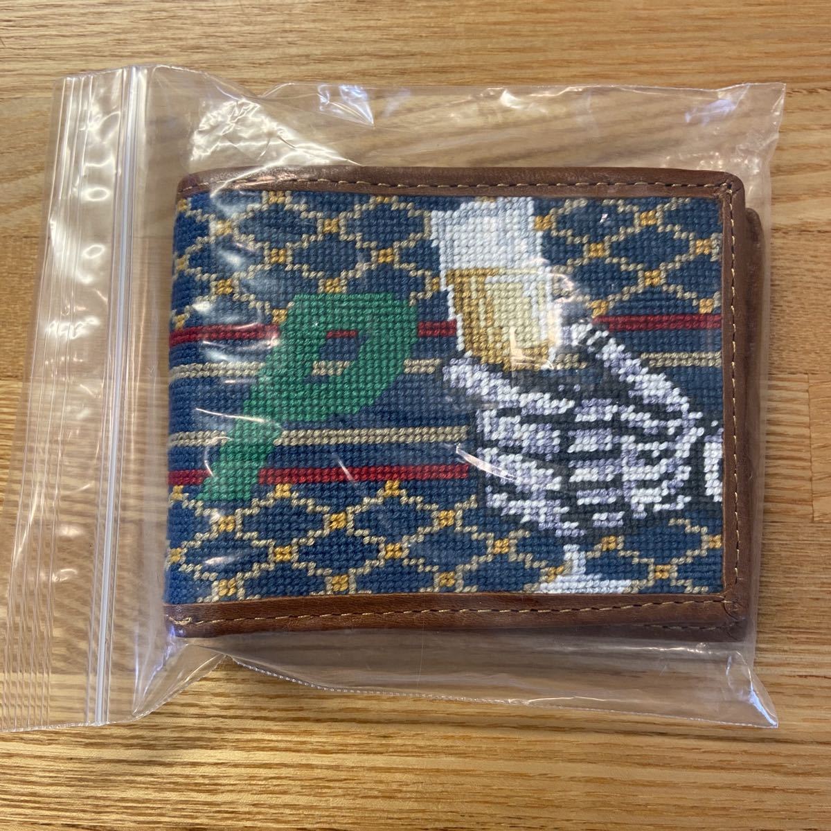 新品】パレス Palace Skateboards 二つ折り財布 Happy Salute Billfold  