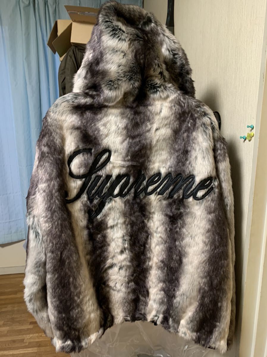 supreme faux fur reversible hooded jacket