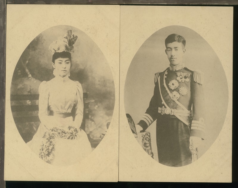 16286┃大正天皇と貞明皇后2枚┃ブロマイド 皇室┃の落札情報詳細