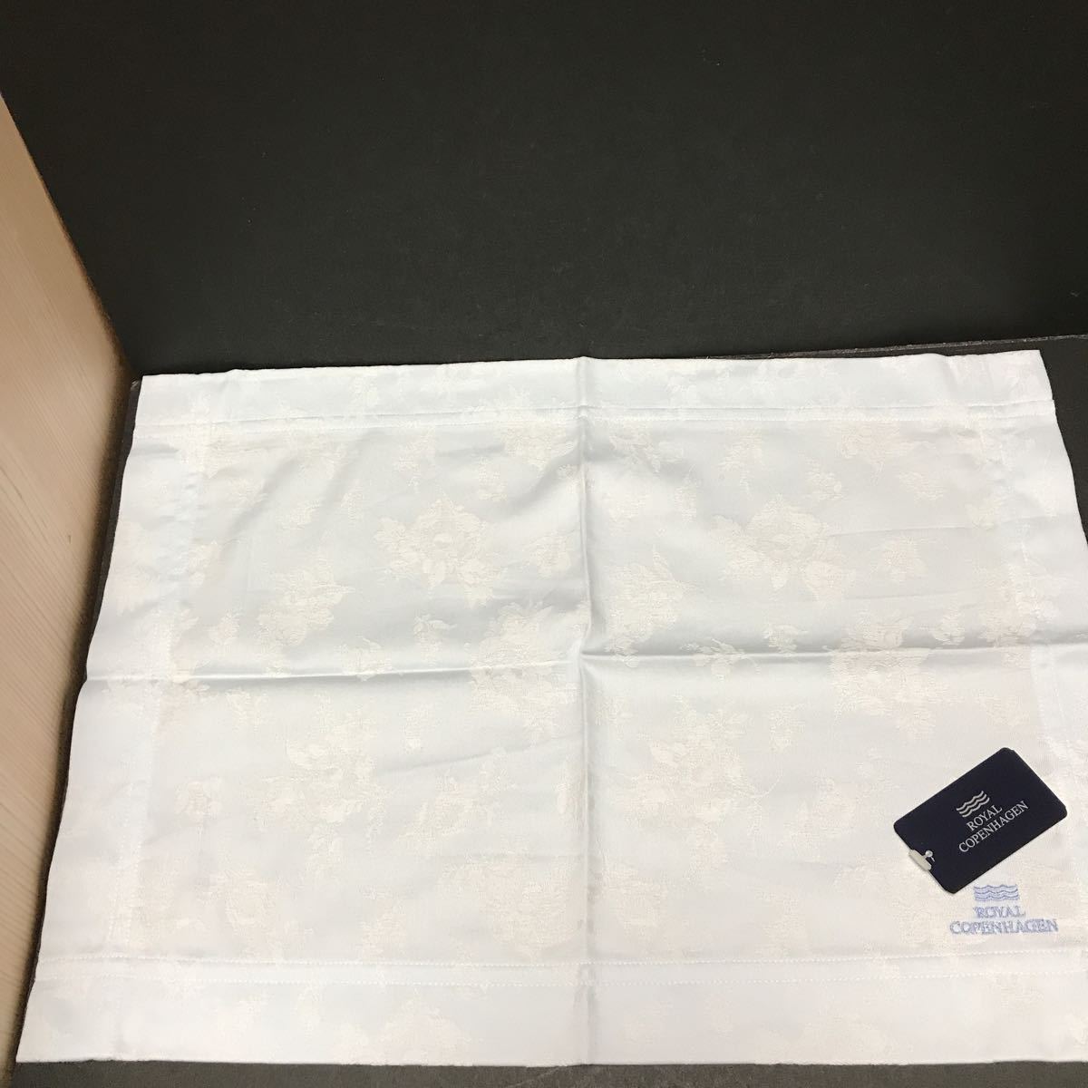新品】ロイヤルコペンハーゲン ランチョンマット 新品の落札情報詳細