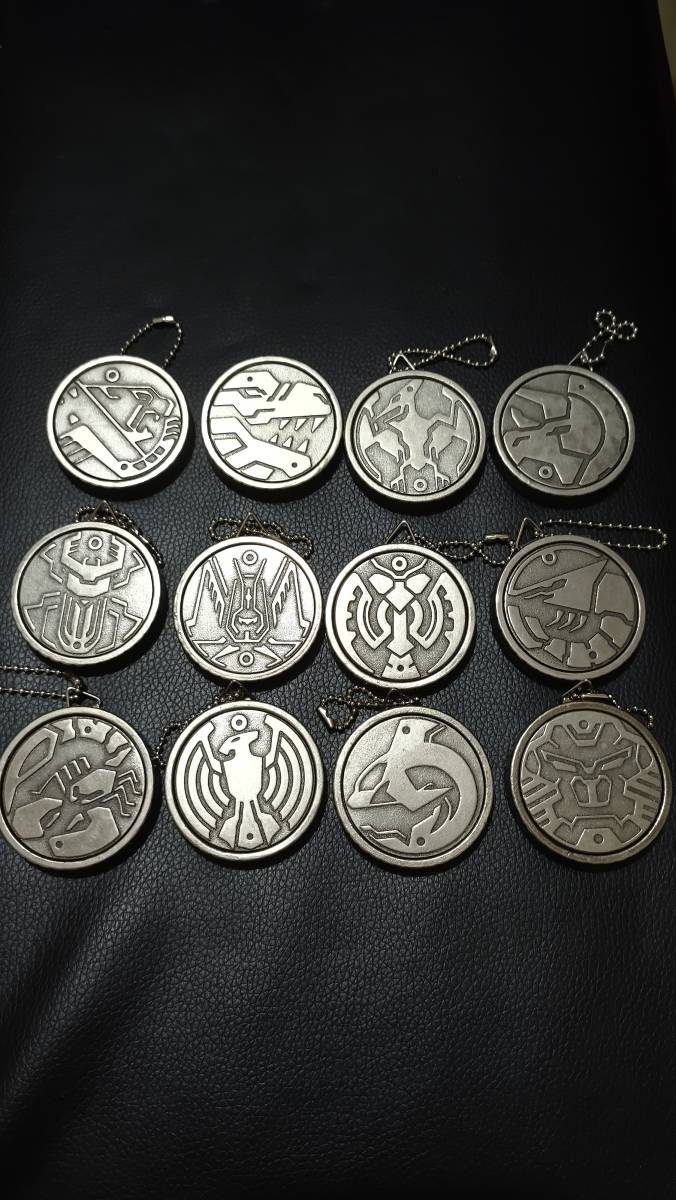 目立った傷や汚れなし】【稀少】仮面ライダーオーズ コアメダル 