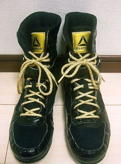 レア品 Reebok ボクシングシューズ ブラック/ゴールド 28cm レア品 Reebok ボクシングシューズ ブラック/ゴールド 28cm