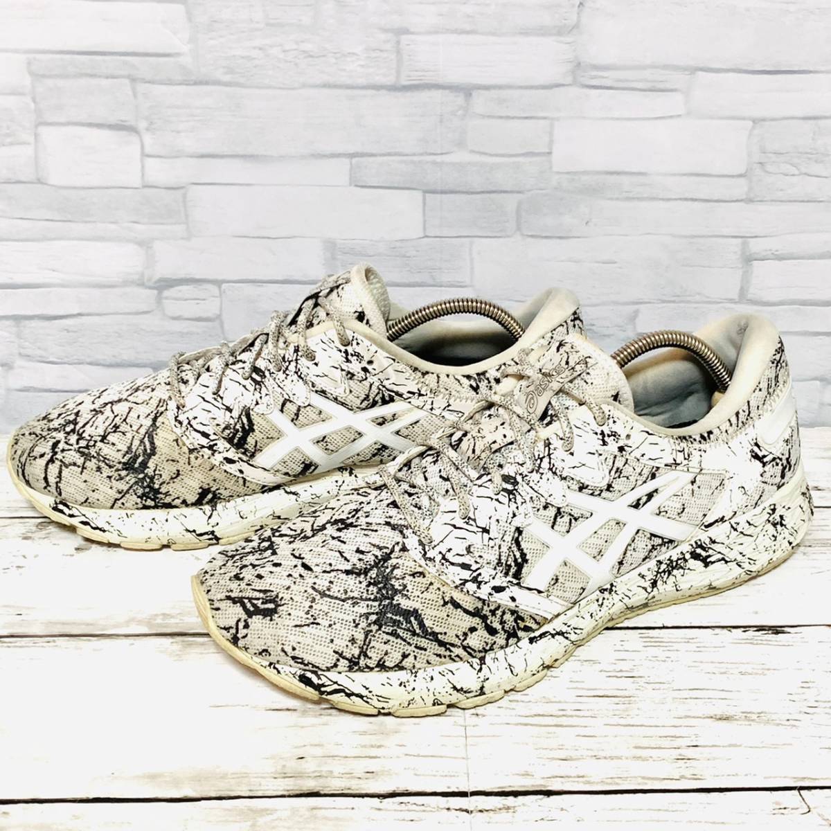 asics roadhawk ff 2 urban