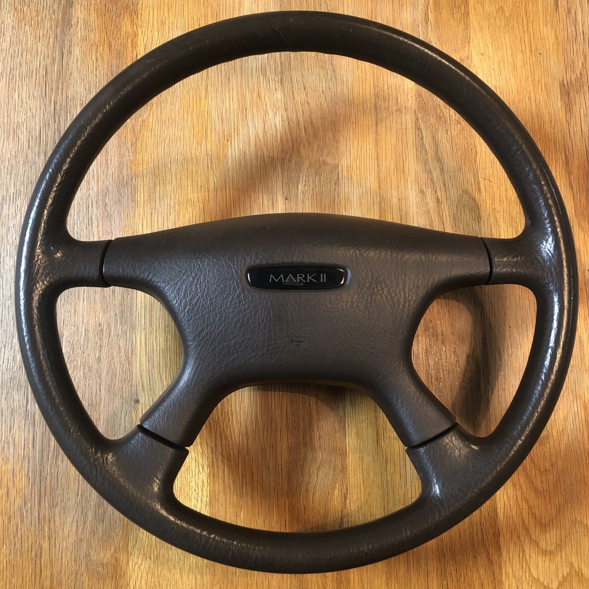 【やや傷や汚れあり】TOYOTA MARK II Steering wheel トヨタ マーク2 81系 純正 ウレタン ステアリングホイール
