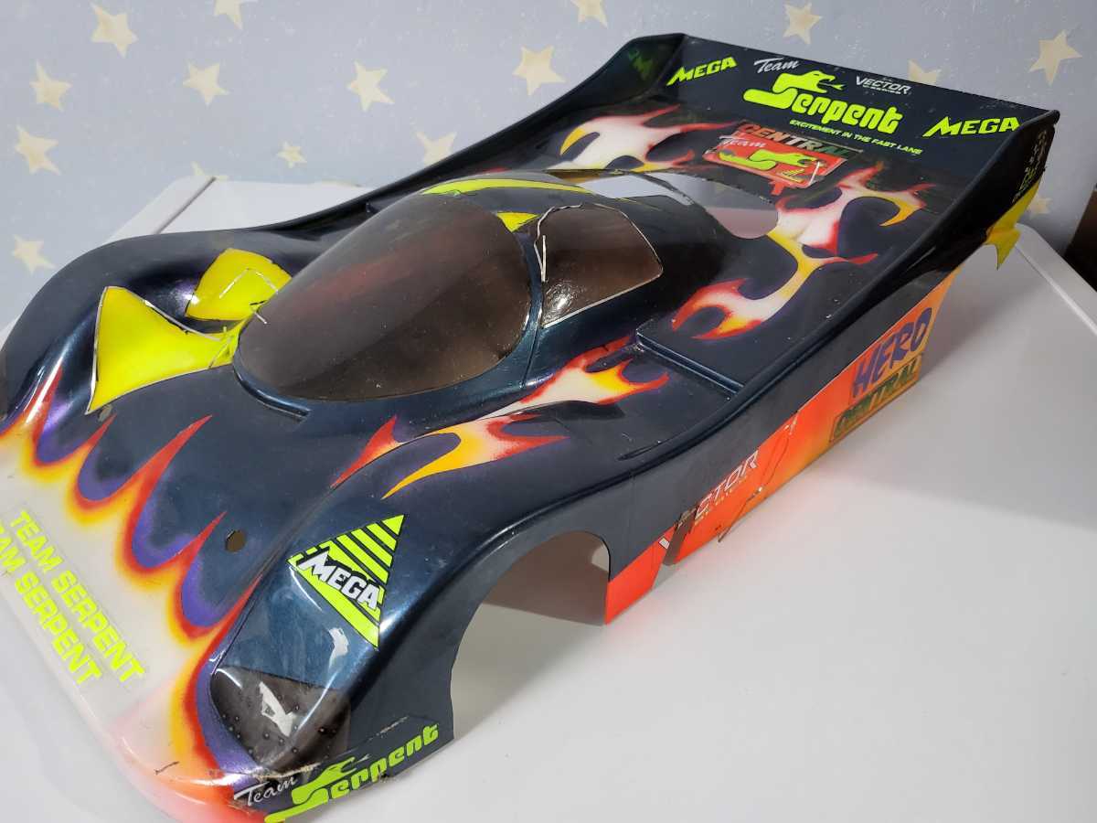 サーパント1/8ラジコンボディーPORSHE962