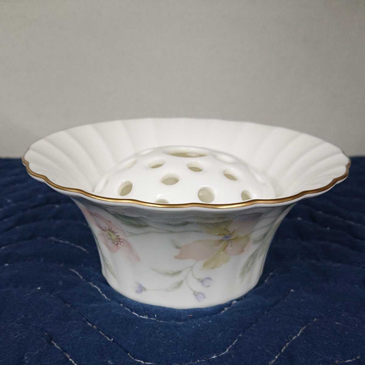 ナルミ 花瓶 ボーンチャイナ ギフトギャラリー