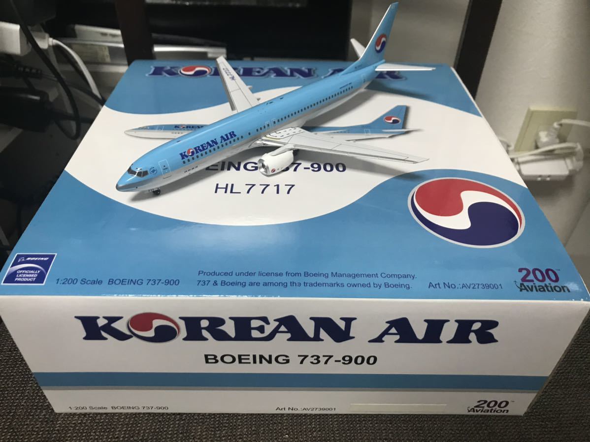 未使用】aviation200 1/200 大韓航空 Korean Air B737-900 HL7717の