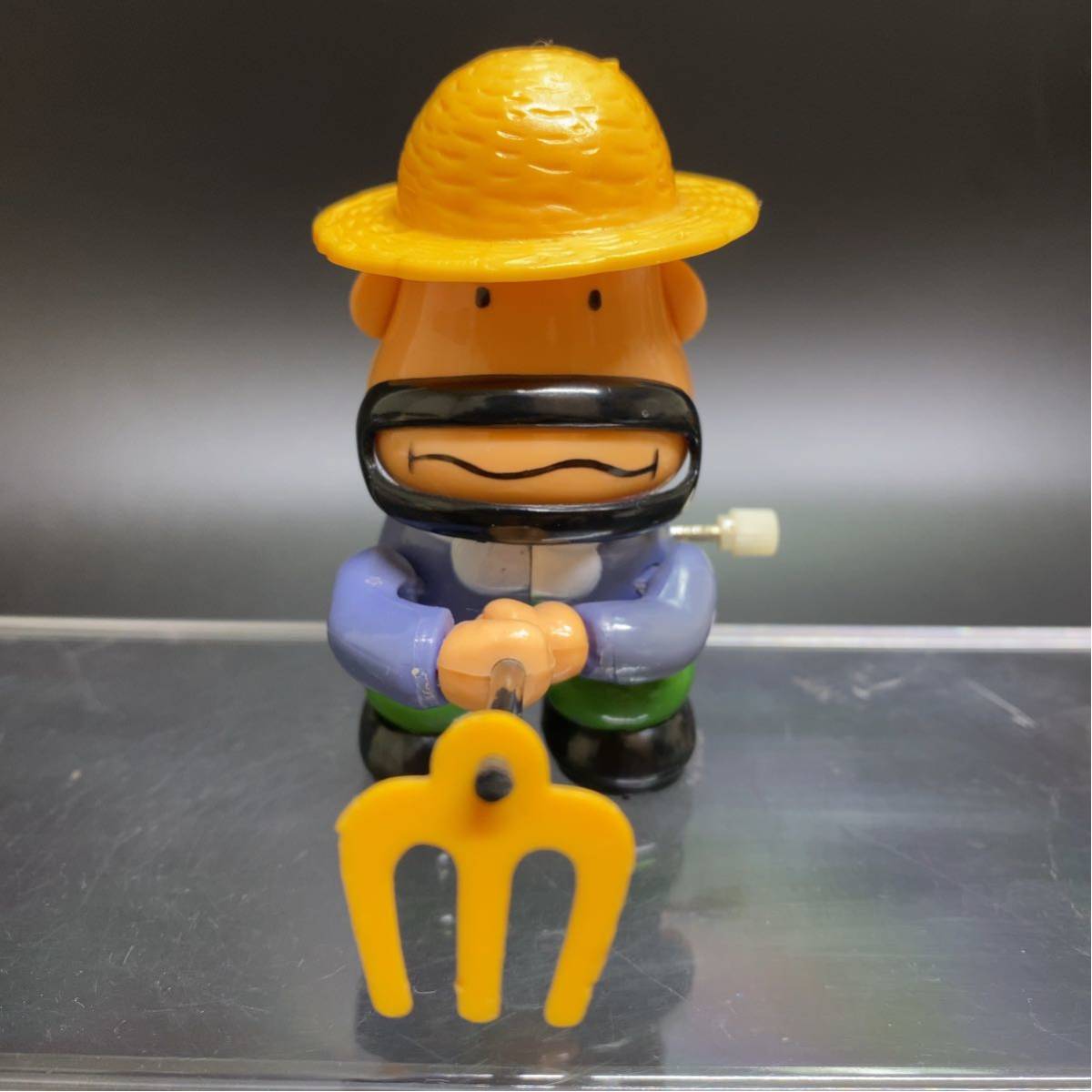 明治製菓 ◎ カールおじさん カエル付 貯金箱 ◎ ソフビ フィギュアの